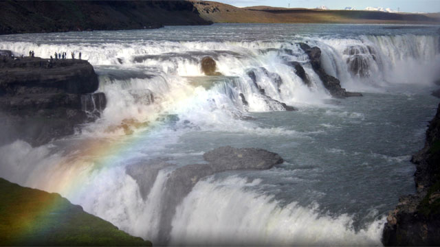 Win a dream vacation to Iceland with LINE-X.
