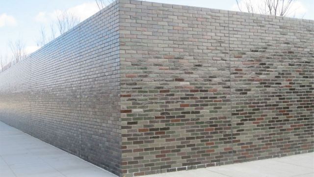 Custom glazed brick project in a blend of seven colors