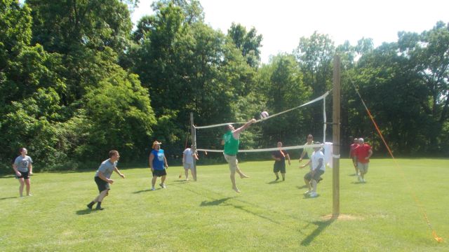 Lang Masonry annual outing - The Volley Ball Game