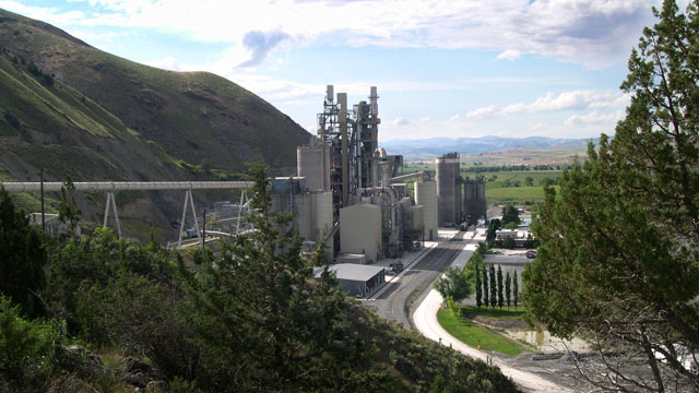The Ash Grove Cement Company’s Durkee, Ore., plant won top honors in the company’s annual Maintenance Excellence Program.