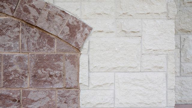 Manufactured Stone Veneer - Dry Cast vs. Wet Cast will be held Friday, October 23, 2015, at 10:00 CDT